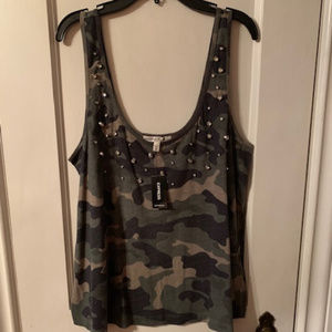 Express NWT Camo Tank Top